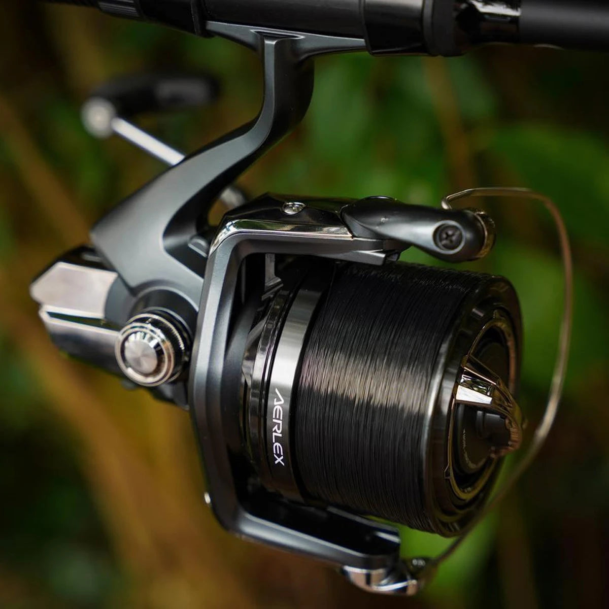 Shimano Aerlex 14000 XTC Incl. 1 Spoel 8+1 Braid 0.30mm en 1 Spoel Nylon (Fluorocarbon Coated) 0.37mm