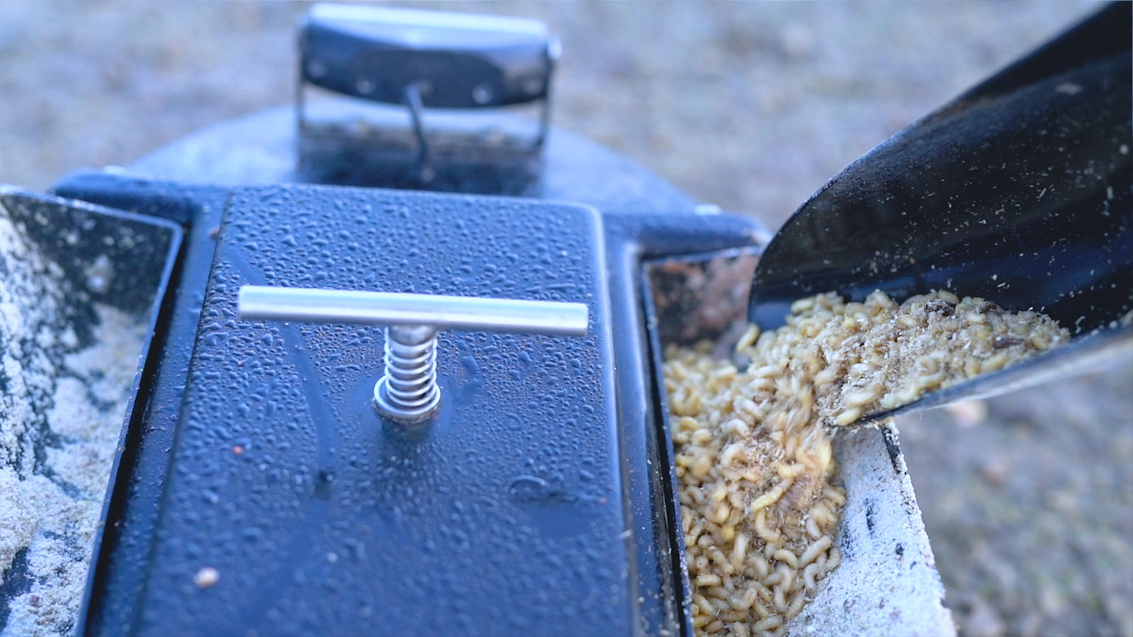 Maden, Casters & Wormen