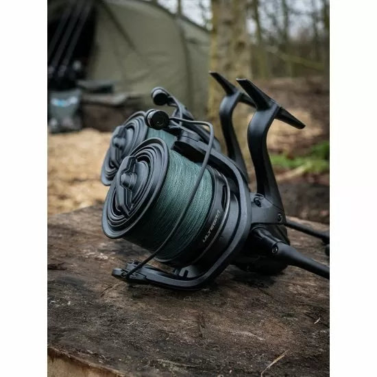 Shimano Ultegra XTE 14000 Incl. 1 Spoel 8+1 Braid 0.30mm en 1 Spoel Nylon (Fluorocarbon Coated) 0.37mm
